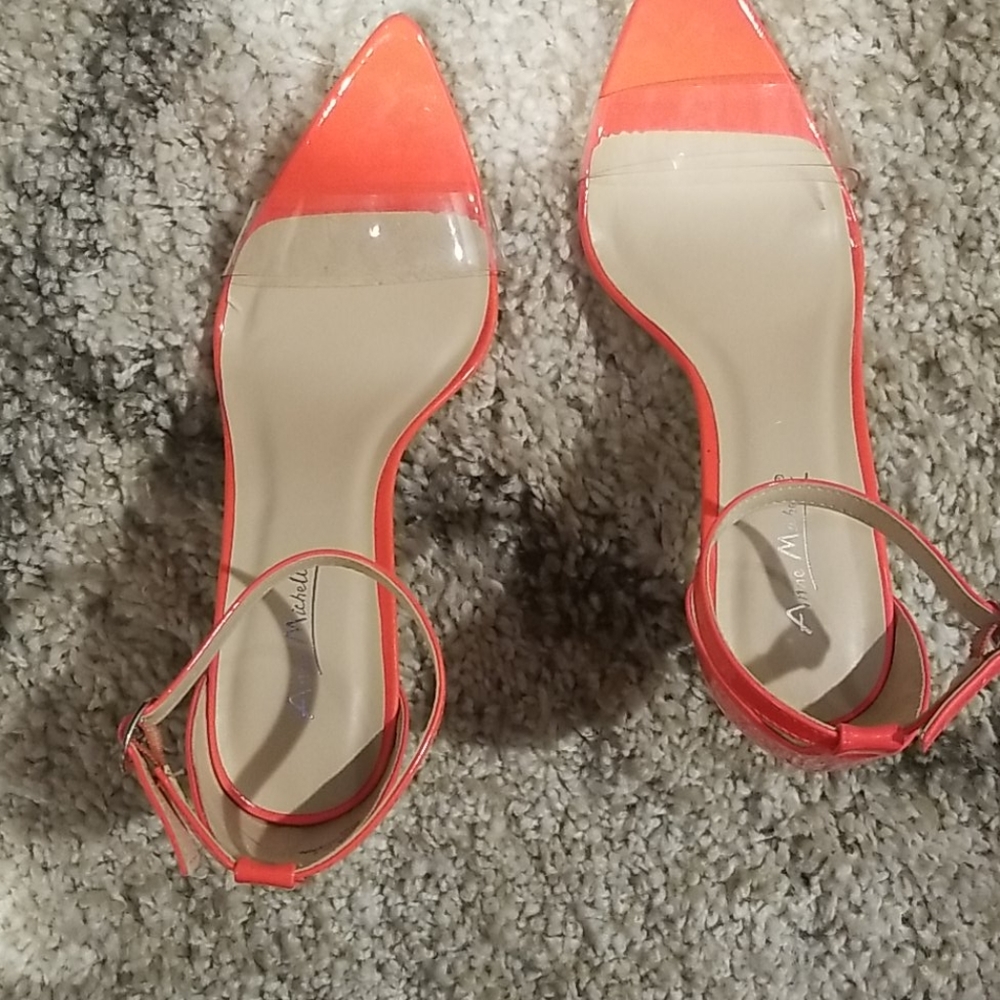 Shoes - Picture 2 of 4